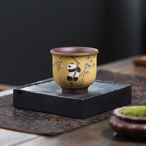 宜興手工泥繪熊貓主人杯180cc粉漿彩繪品茗杯