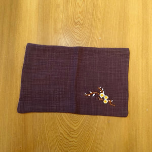 棉麻梅花刺繡茶巾