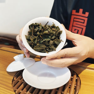 台灣高山茶2025春茶福壽梨山茶泡完後的葉底柔嫩