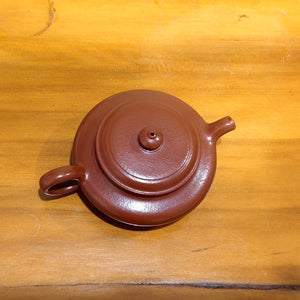 宜興紫砂朱泥虛扁壺150CC