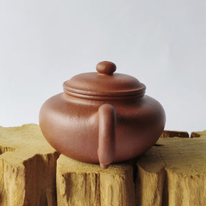 紫砂茶壺宜興原礦紅降坡泥仿古壺180CC 後視圖