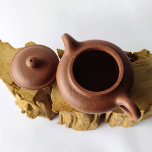 紫砂茶壺宜興原礦紅降坡泥仿古壺180CC 後視圖