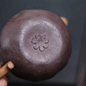 宜興紫砂壺花塑器形紫泥山竹壺120cc