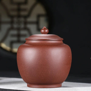 儲存普洱茶的紫砂茶葉罐子