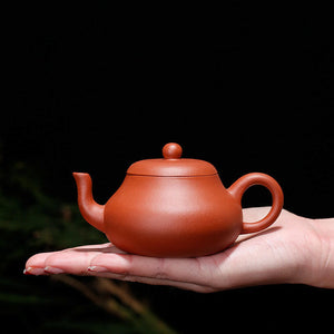 宜興紫砂清水泥君德壺140cc.