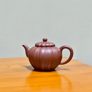 宜興紫砂壺紫泥筋紋菊花瓣壺180CC