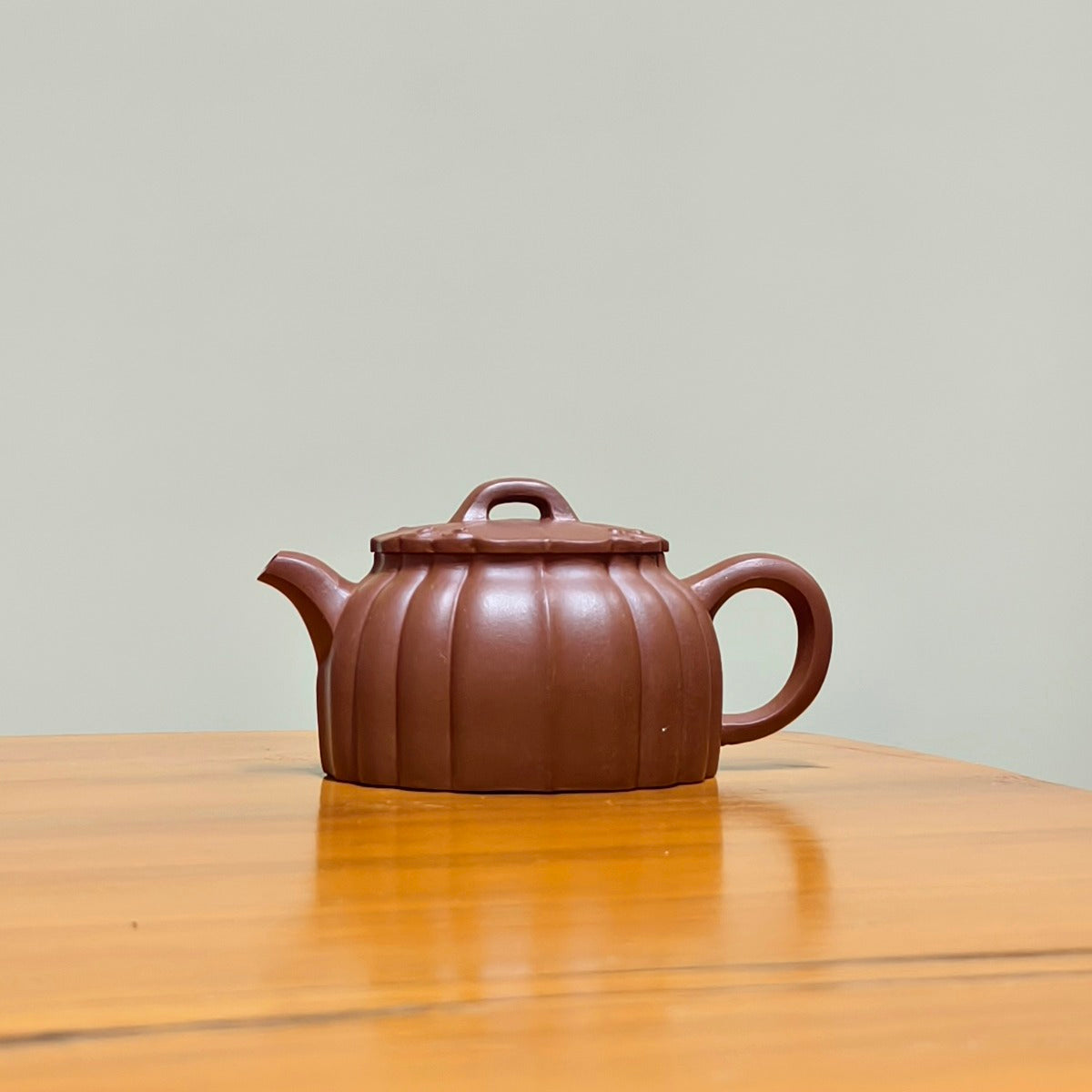 宜興紫砂壺紫泥筋紋錦雲壺160CC