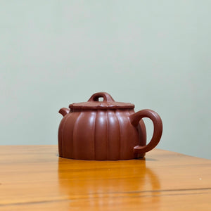 宜興紫砂壺紫泥筋紋錦雲壺160CC