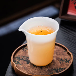 羊脂玉冰種玉瓷公道杯-直身220cc