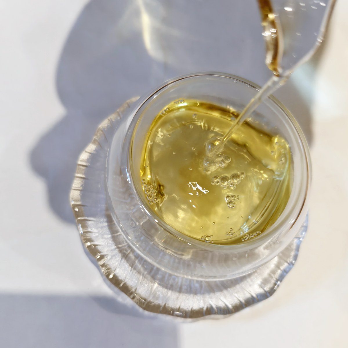 湯色金黃亮透的2025冬季阿里山高山烏龍茶