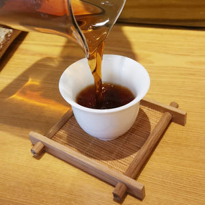 可以興金龍高照普洱熟磚茶湯