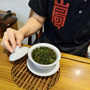2025春茶大禹嶺高冷茶茶底軟嫩的翠綠色