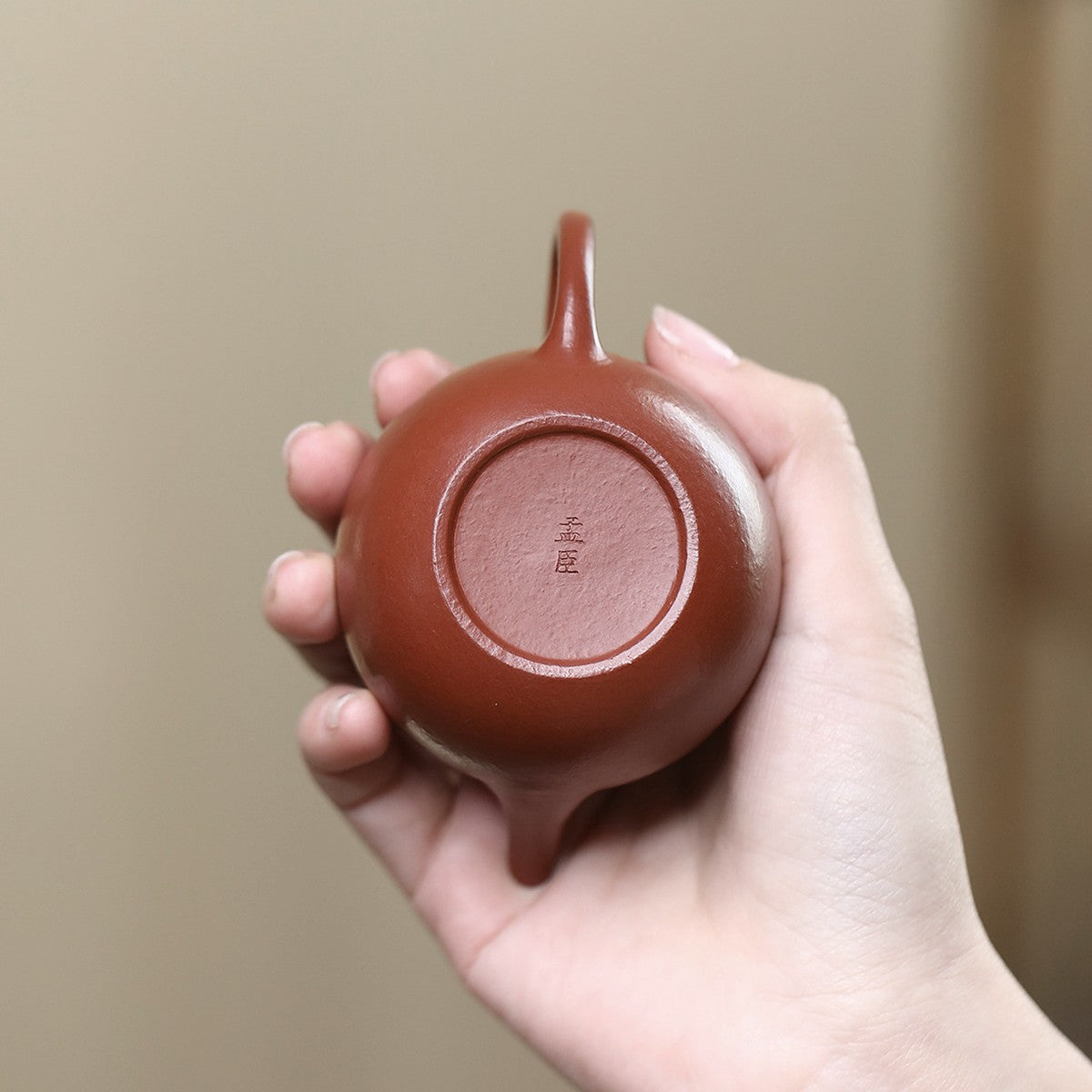 宜興朱泥小品紫砂壺芭樂水平壺100CC