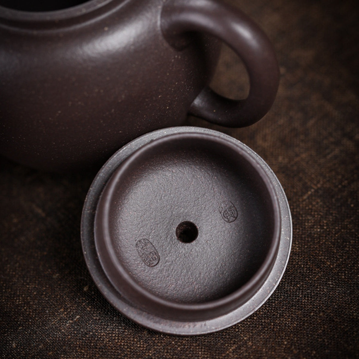 宜興紫砂壺天青泥宮燈壺130CC蓋子