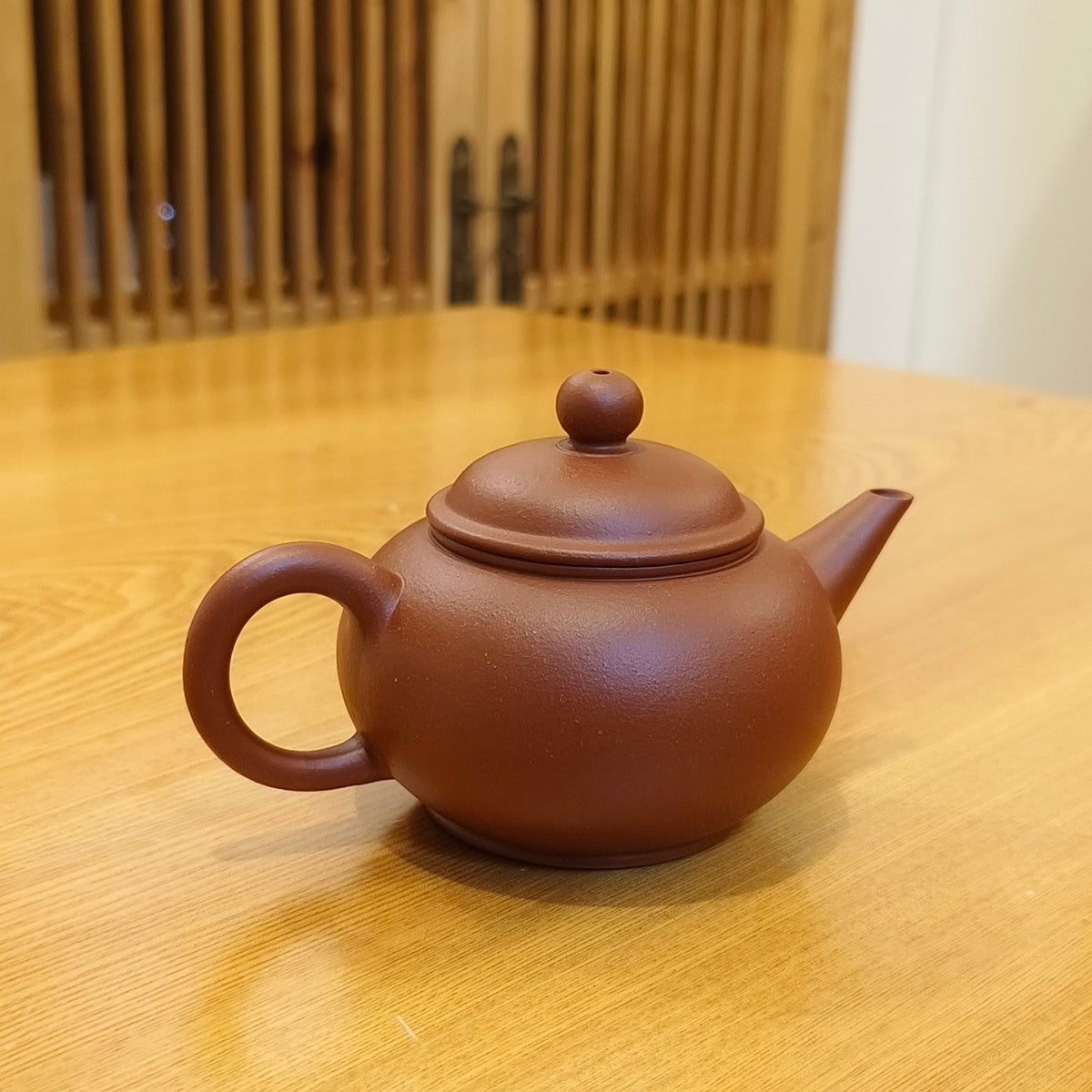 宜興紫砂 宜興經典紫砂泡茶壺原礦生砂朱泥標準壺140CC容量適中適合沖泡