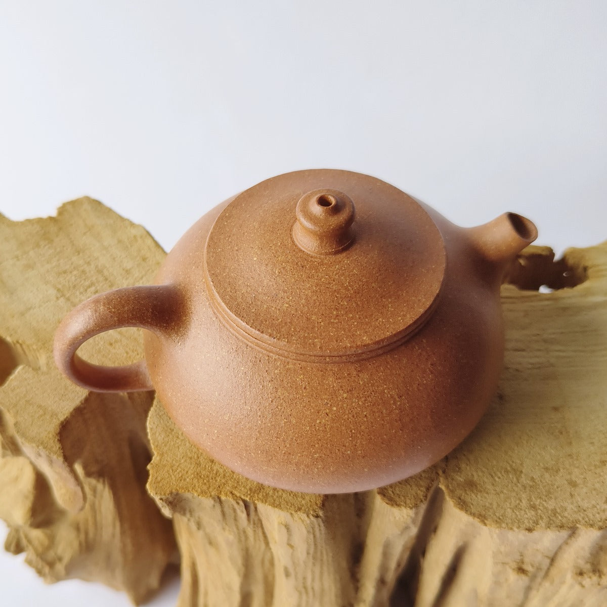 宜興紫砂壺原礦黃金段泥寒江壺茶壺容量140CC適中適合沖泡各種茶葉– 嵐