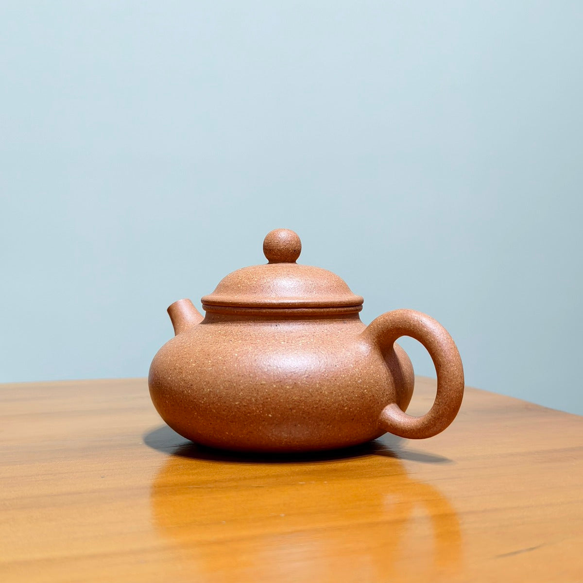 宜興紫砂壺　黄金段泥　高石瓢壺　約150ml 宜興紫砂壺｜黃金段泥全手工容天壺150CC – 嵐雲茶業