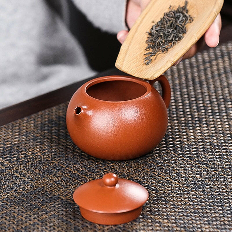 宜興紫砂全手工朱泥西施壺220cc劉春鳳老師製作預購優惠– 嵐雲茶業