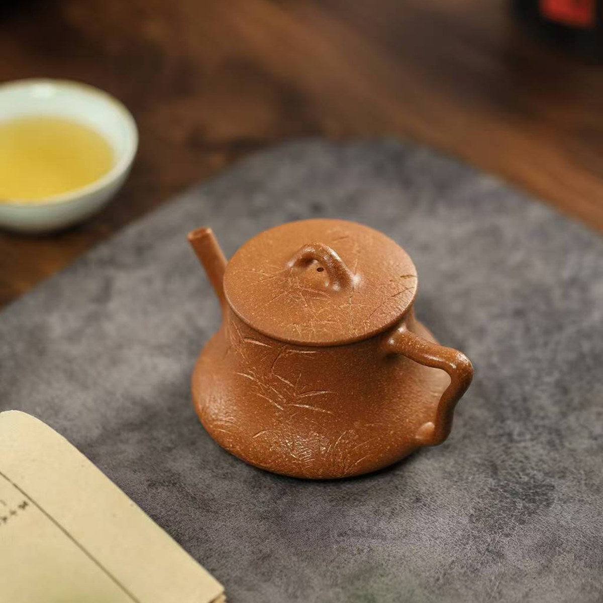 降坡泥三足竹瓢壺110cc