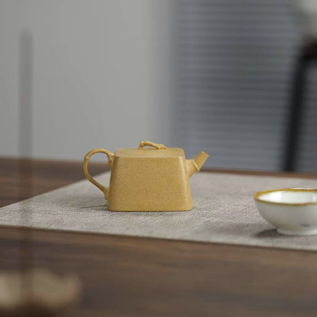 宜興紫砂壺段泥小品四方雲竹壺120cc