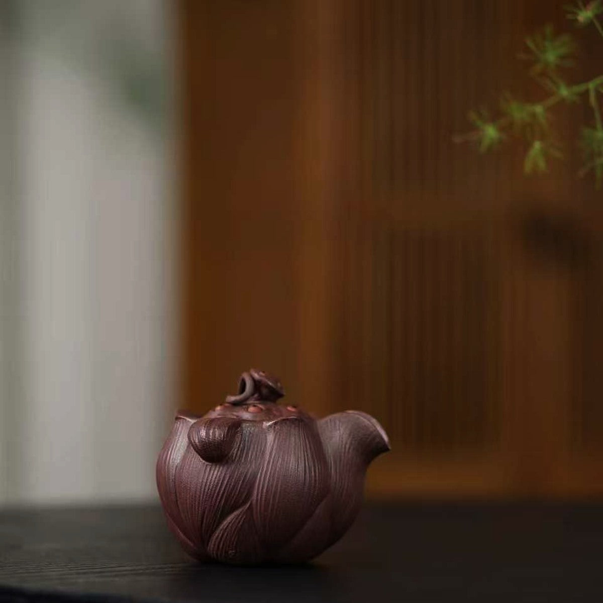 宜興紫砂紫泥蓮蓬手抓壺170cc