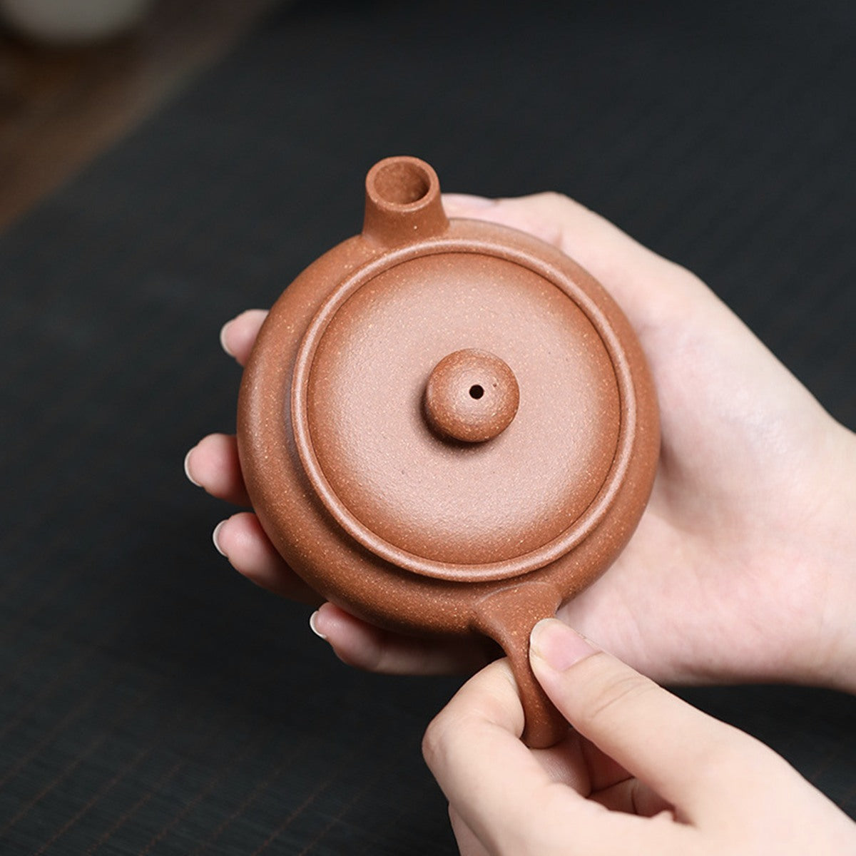 紫砂壺宜興黃降坡泥砲嘴漢瓦壺180CC